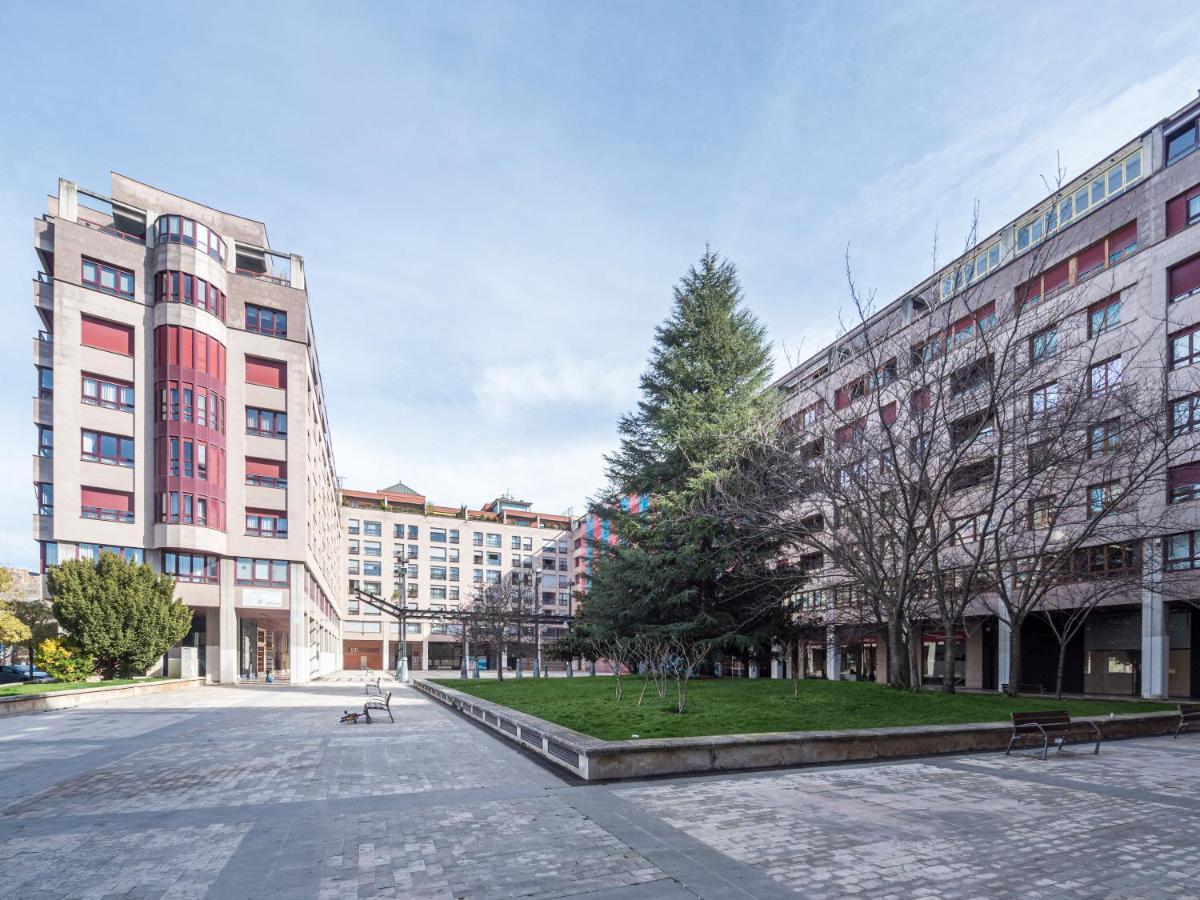 Gestion De Alojamientos Apartments Pamplona Kültér fotó